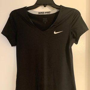 Nike Pro Tee